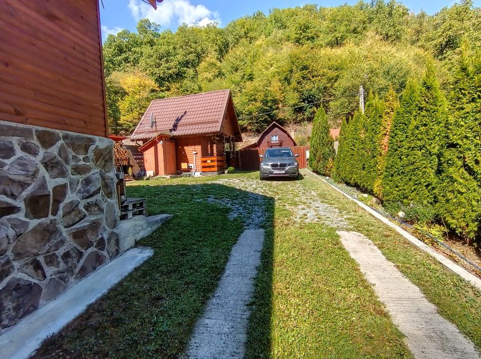 Cabana de închiriat