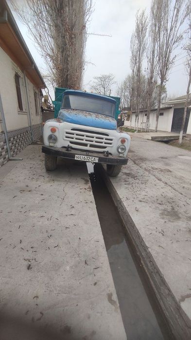 Зил сотилади яхши холатта