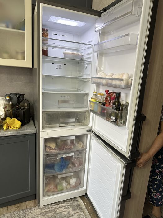 Срочно Продам холодильник