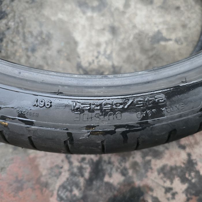 Anvelope vara 245 35 21