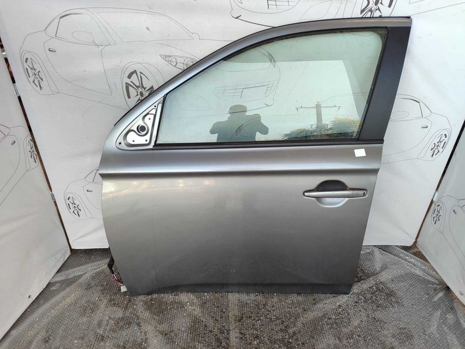 Ușă Față Stânga Mitsubishi Outlander 3  Gri U17A 5700B671 2014 / [2013-2021] / (12H)