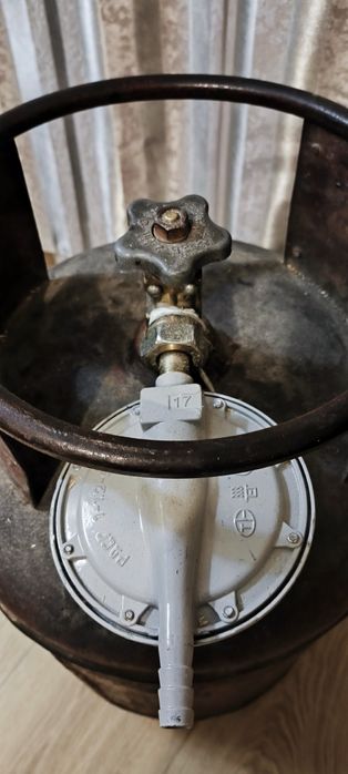 Газовый баллон с вентилем