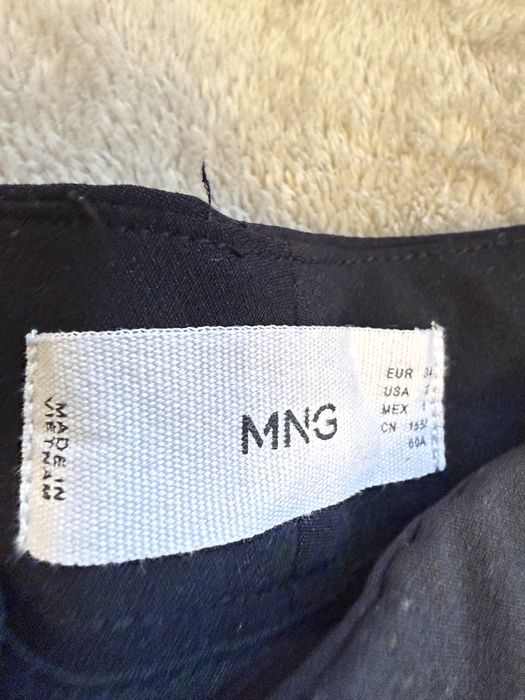 Pantaloni Crop Mango S