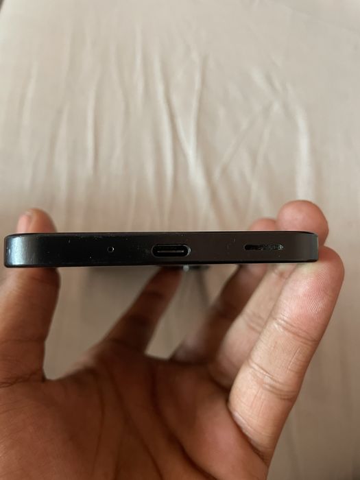 Vand samsung a 17 5G 128gb nou nout