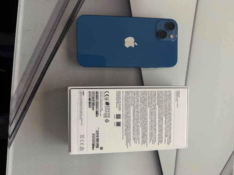 Iphone 13 BLUE / като нов / 90% батерия