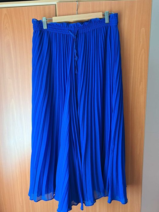 Vand fuste  sacouri si sandale dama