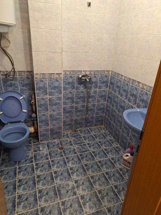 Дава се под наем Двустаен апартамент в Варна, Погреби - 50 кв.м за 328.95 € - Снимка #3