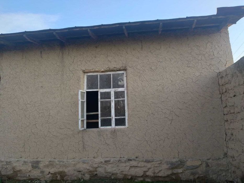 Jizzax shahri Olmazor MFY da 6 sotix yer sotiladi