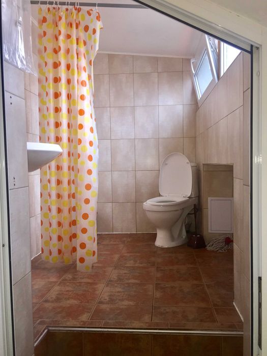 Дава се под наем Двустаен апартамент в Бургас, Център - 55 кв.м за 255 € - Снимка #3