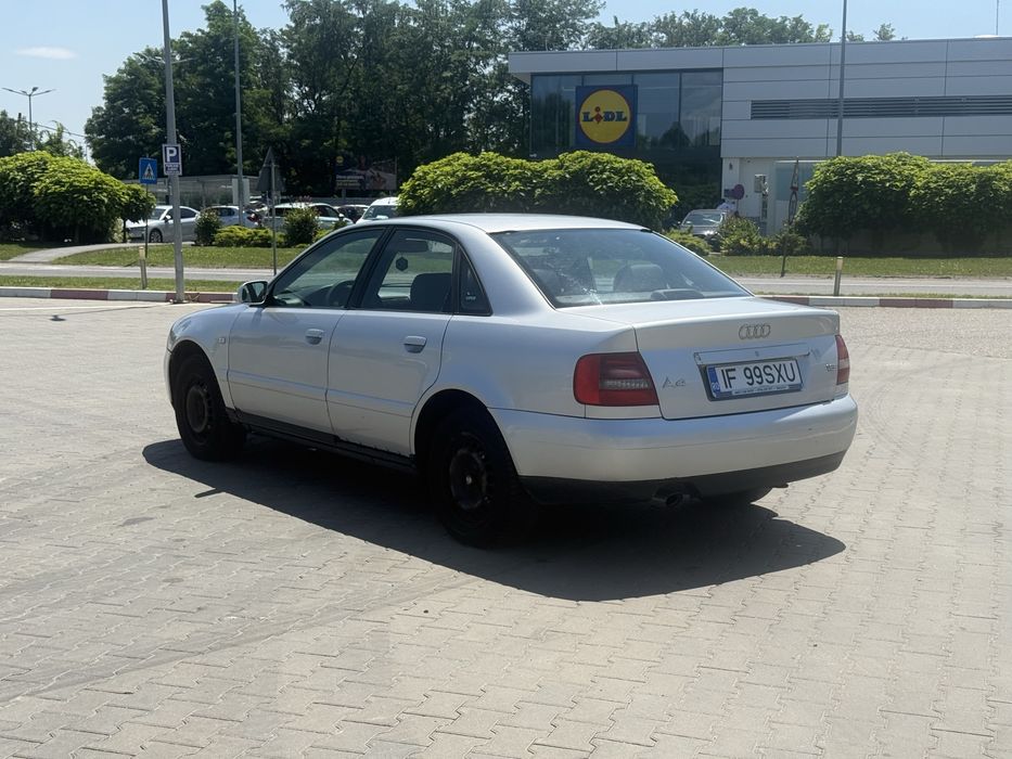 Audi A4 B5 2001 1.6 Benzina