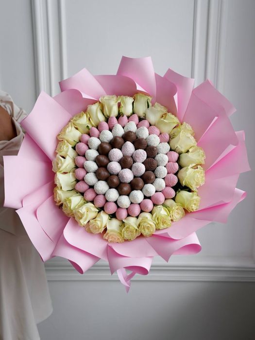 Клубника в школаде