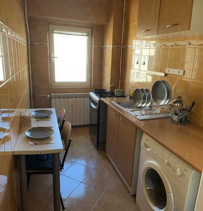 Дава се под наем Двустаен апартамент в Пловдив, Южен - 60 кв.м за 270.3 € - Снимка #2