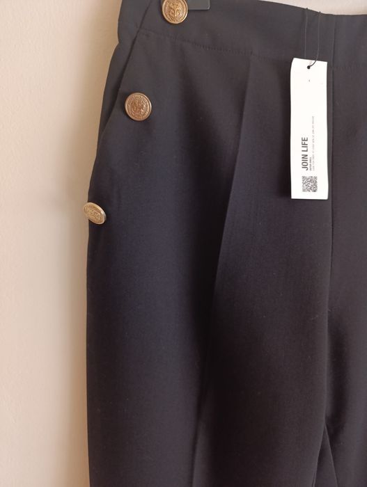 Pantaloni office cu nasturi aurii Zara M