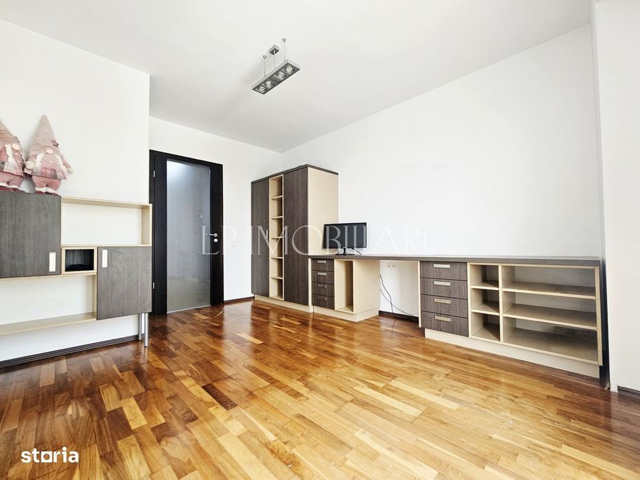 Apartament 4 camere de vanzare - Iancu Nicolae, Pipera
