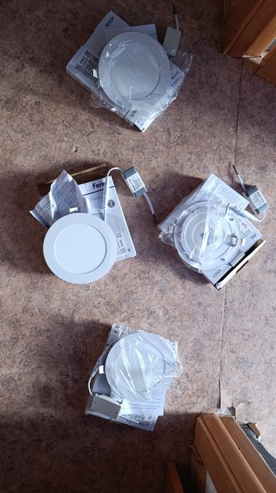 Светильник потолочный