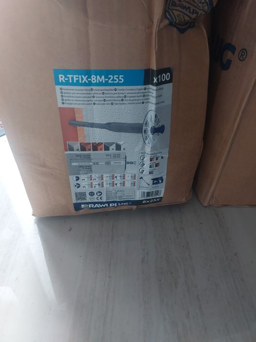 Vând dibluri rt-fix