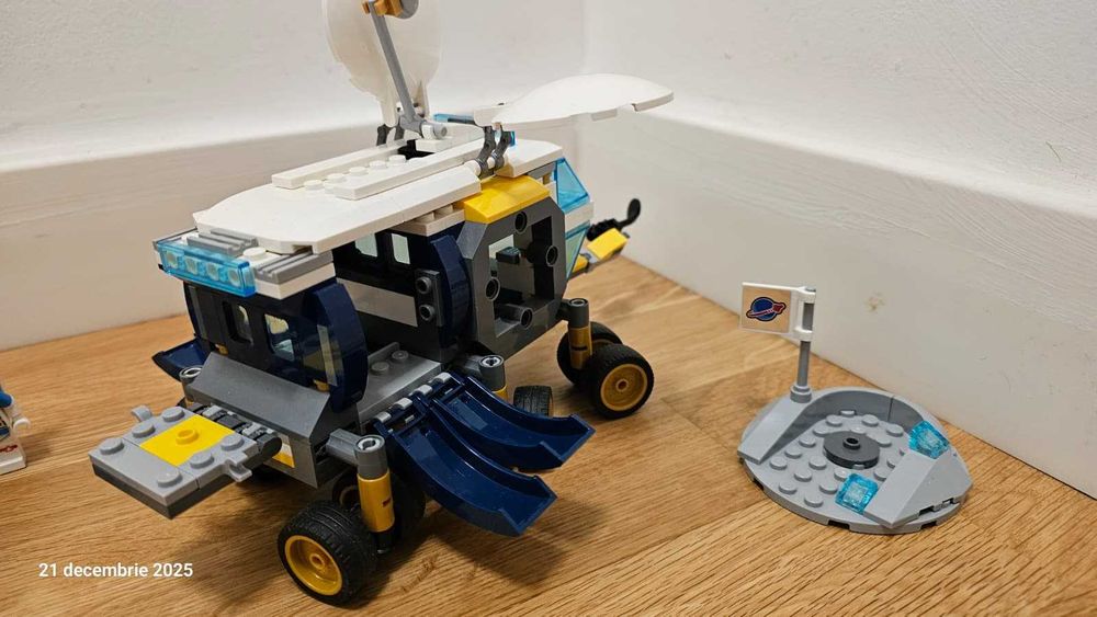 Vand LEGO CITY Lunar Roving Vehicle 60348