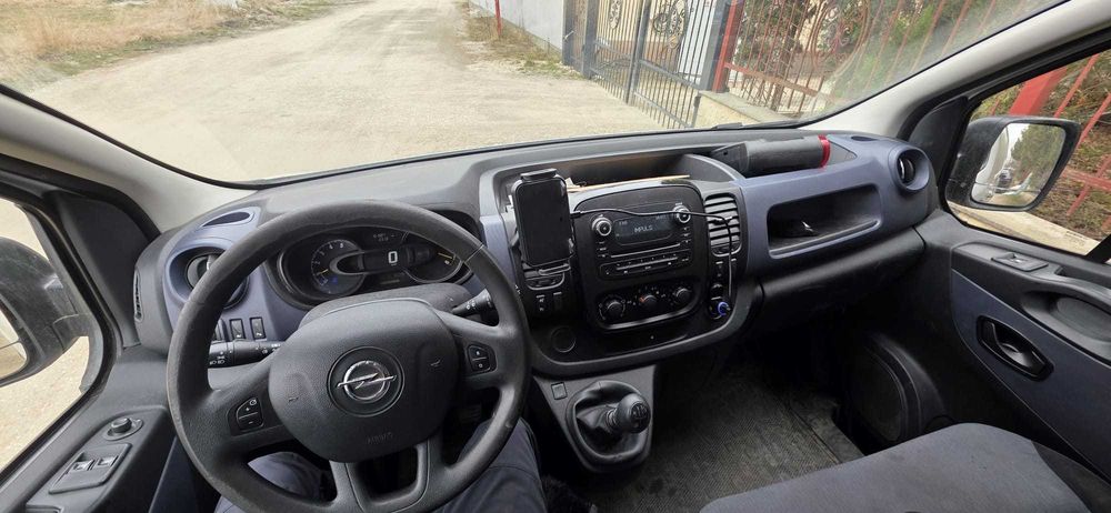 Vand Opel Vivaro L2H1 1.6 Diesel an 2017 148.000 km