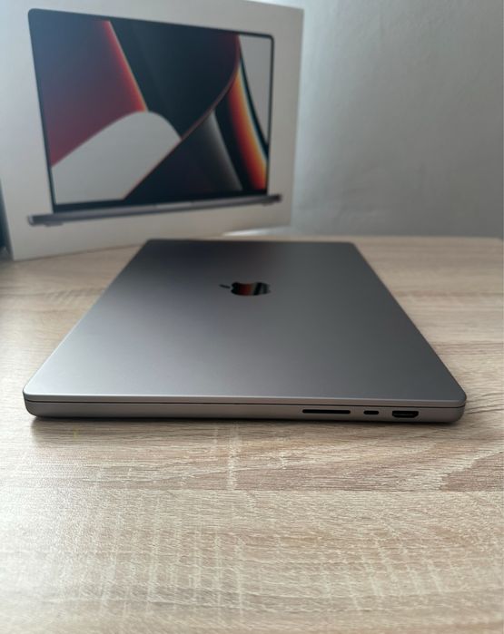 MacBook pro 14 m1 pro 16/512
