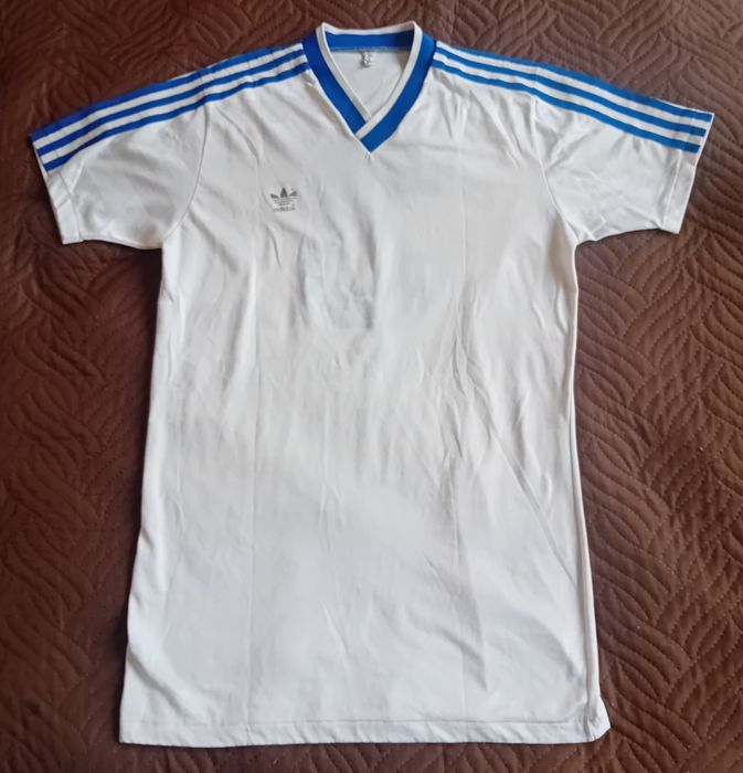 Ретро футболна тениска