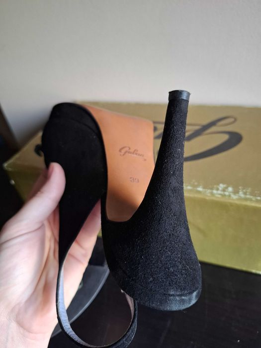 Sandale Guban piele intoarsa