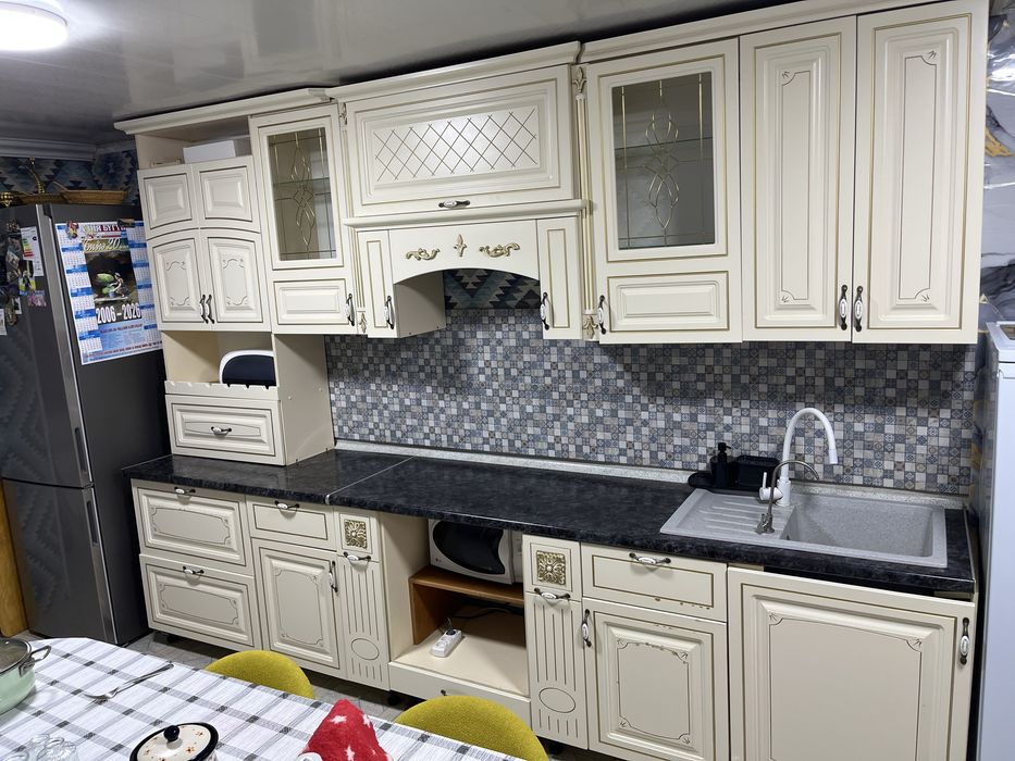 Кухонный гарнитур