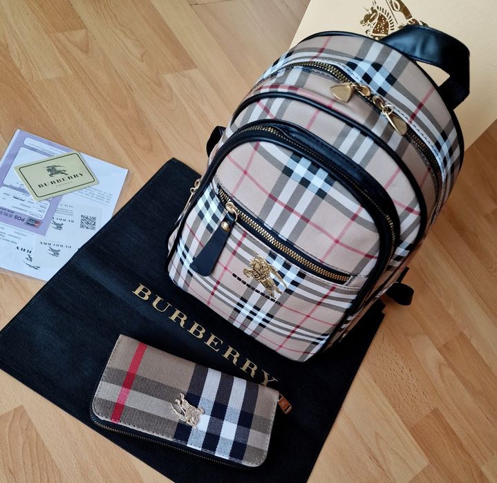 Rucsac +portofel,new model,Italia,saculet, etichetă incluse