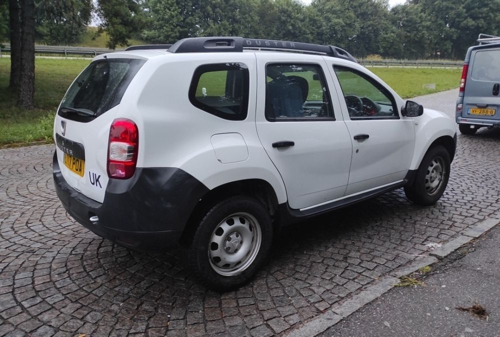 Vand Dacia Duster import Uk avariat