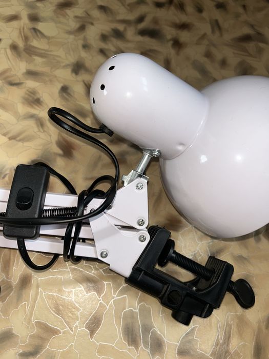 Профессиональная настольная лампа