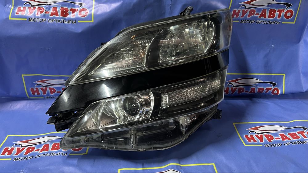 Фары Тойота Веллфайр