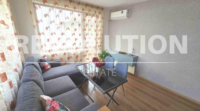 Дава се под наем Двустаен апартамент в Варна, Христо Ботев - 67 кв.м за 450 € - Снимка #2