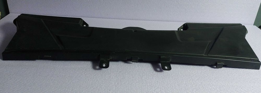 Capac panou frontal polen BMW E81 E82 E87 E88 E90 – E93 E84