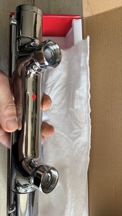 Смесител за баня чисто нов !