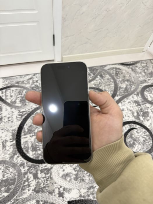 iPhone 15 Pro 2ta simkartali