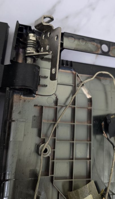 Lenovo ideapad 100-15IBY (корпус)