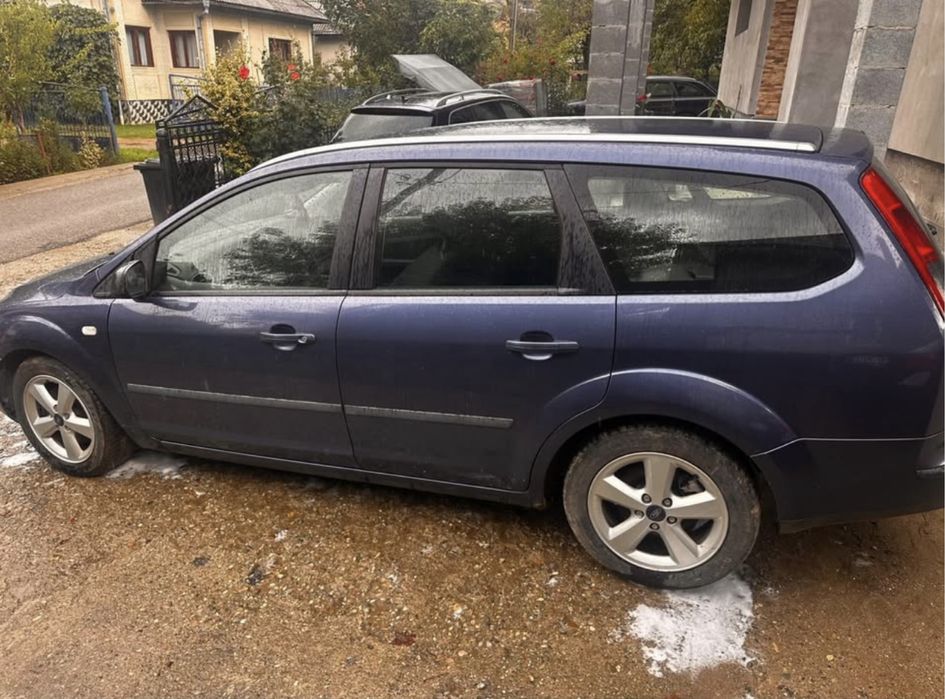 Vând Ford Focus 2