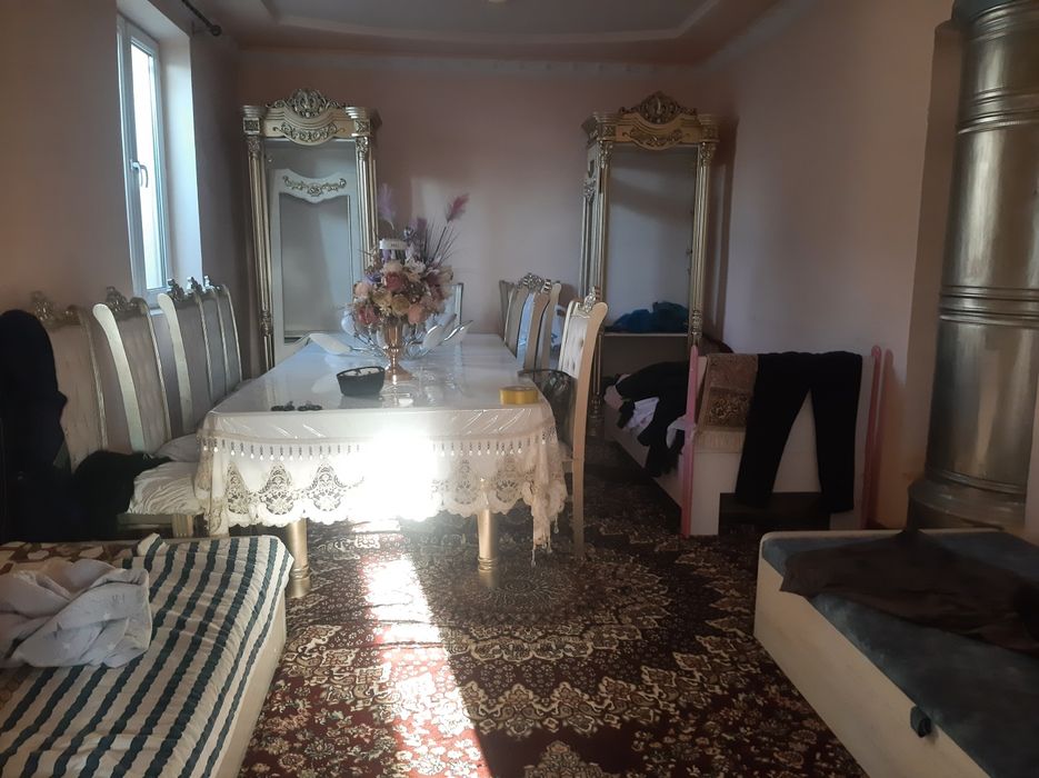 Yangihayot tumani, Rayxon, 1tor kochasi, 8-2 Uy