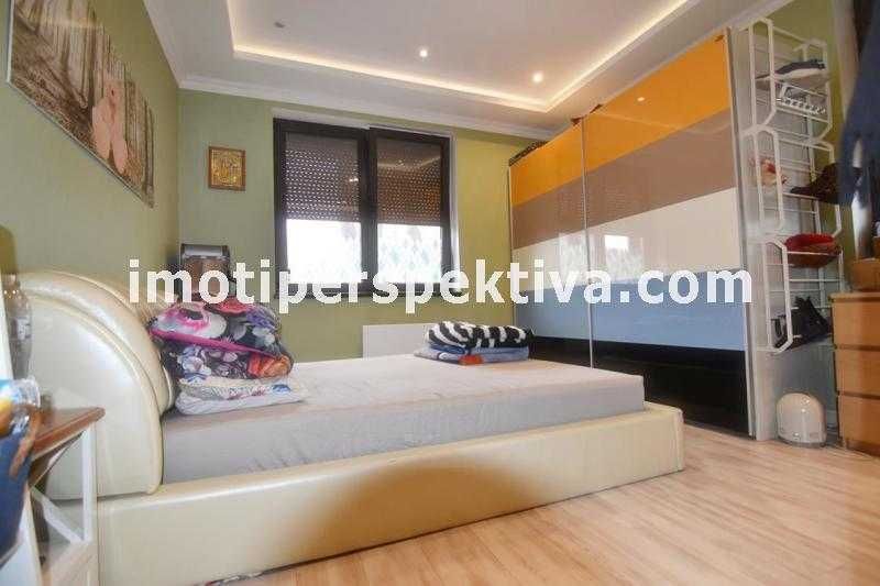 Продава се Тристаен апартамент в Пловдив, Беломорски - 105 кв.м за 1117 €/кв.м - Снимка #9