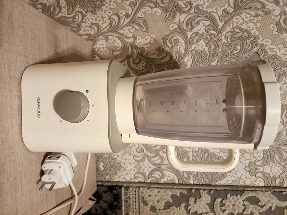 Блендер KENWOOD 1.6 литра