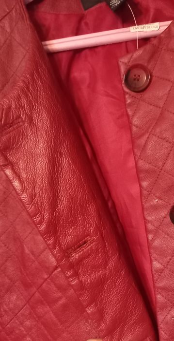 Geaca din piele naturală  rosu inchis