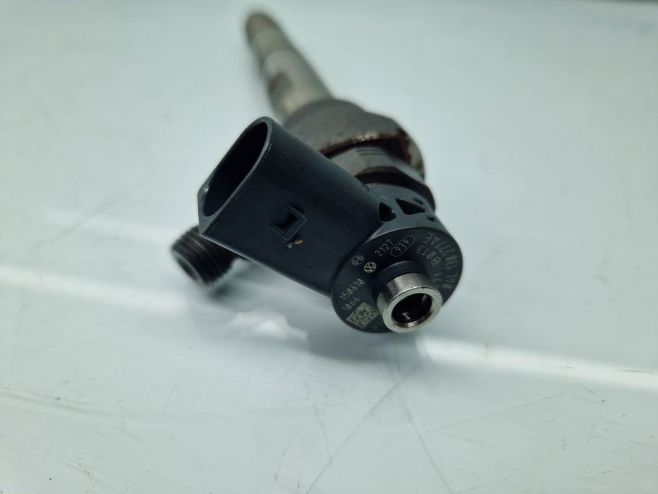 Injector Volkswagen Golf 7 (5G) [Fabr 2014-prezent] 04L130277AE 2.0 TD