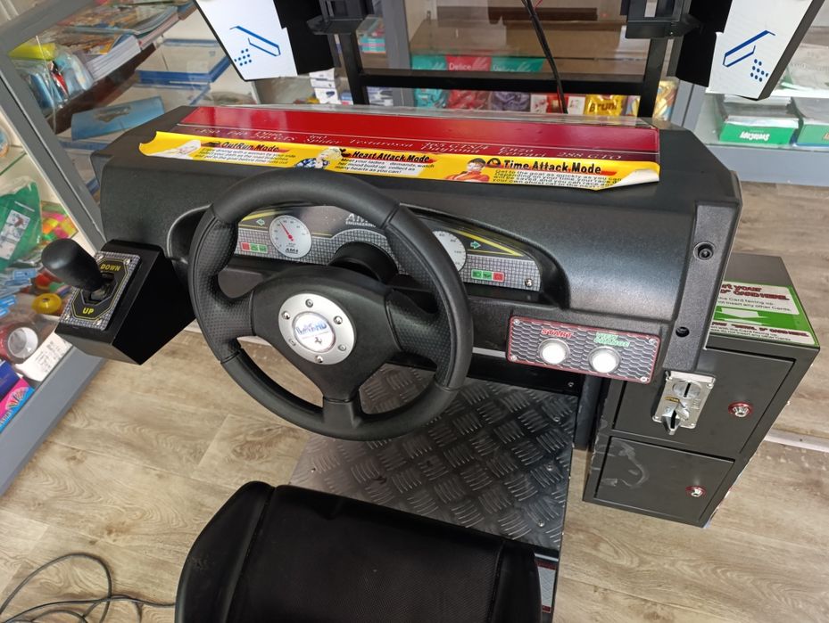 Игровой аппарат гонки