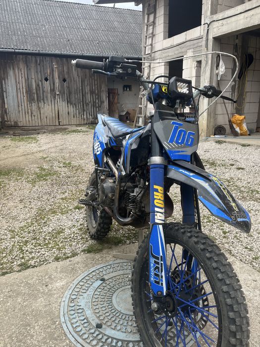 De vanzare cross 125cc jrh