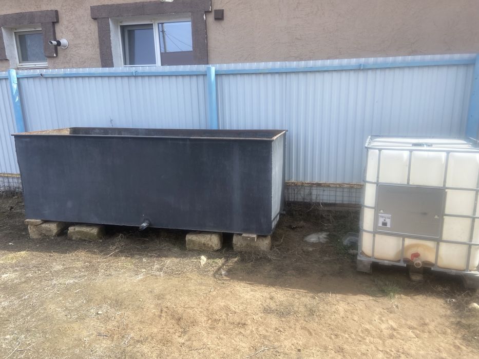 Продам железный бак