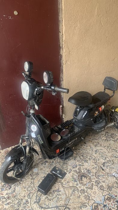 Скутер sk8 сатлады