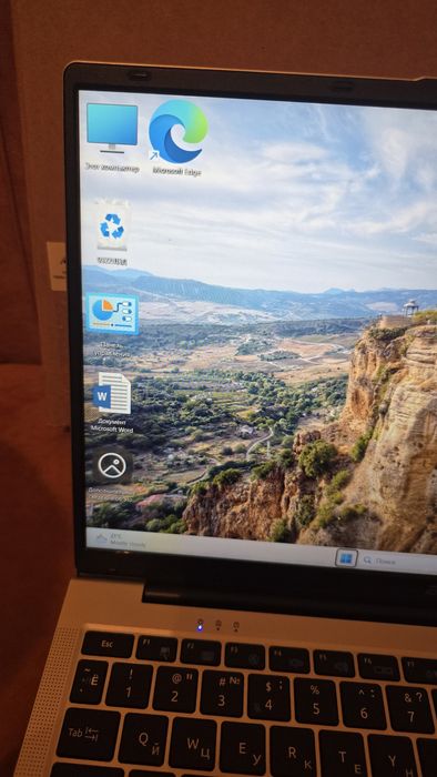 Новый ноутбук асер.