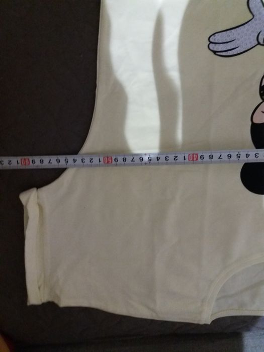 Продавам дамски тениски