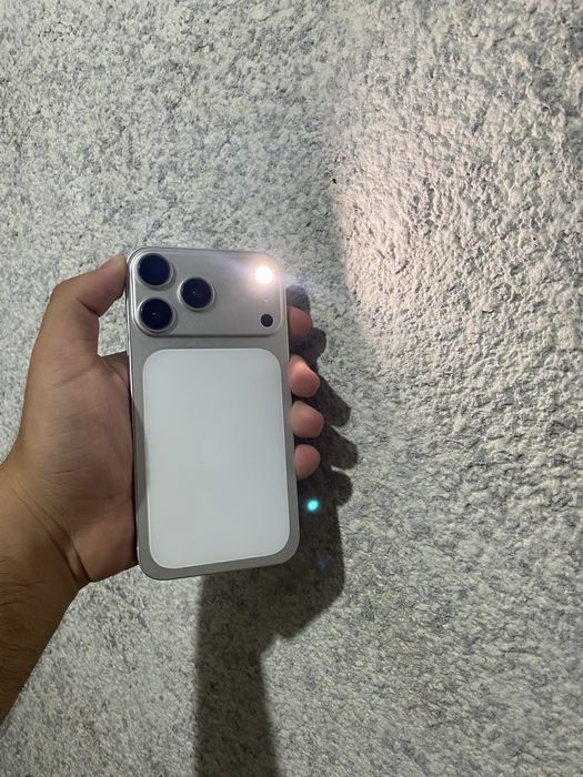 Iphone Xr/17 pro