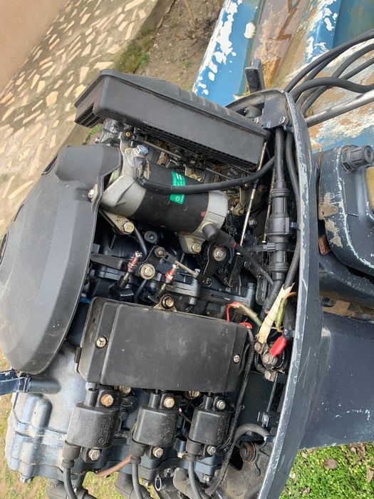 Barca pescuit/salvare 6m +motor yamaha 70cp dețin acte