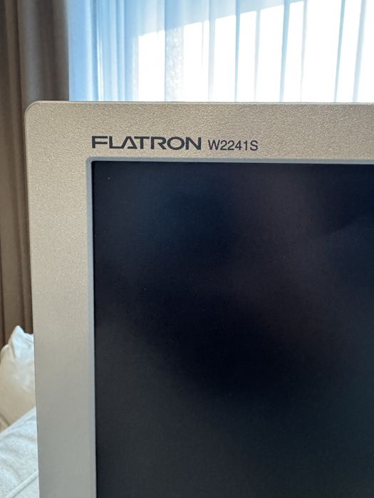 Monitor LCD LG Flatron W2241S-S 22 inch 5 ms Wide